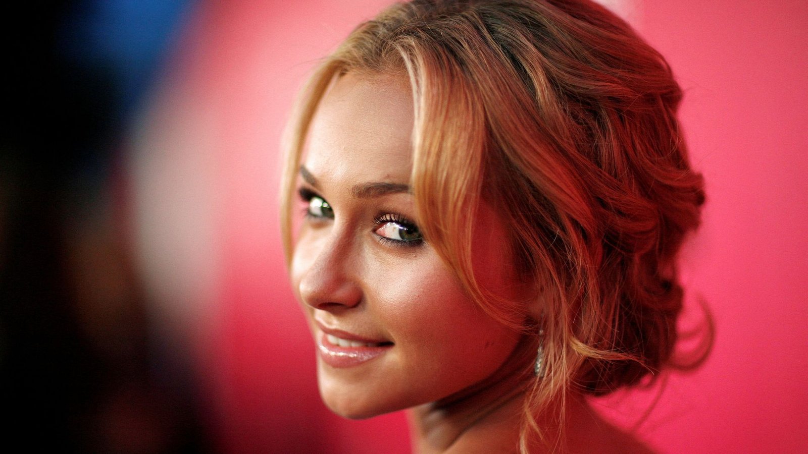 Hayden Panettiere’s mother shares first public comments since star’s death